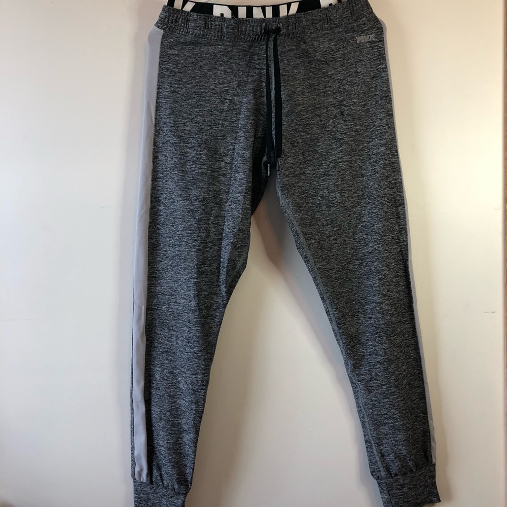 PINK by Victoria’s Secret Ultimate athletic pant
